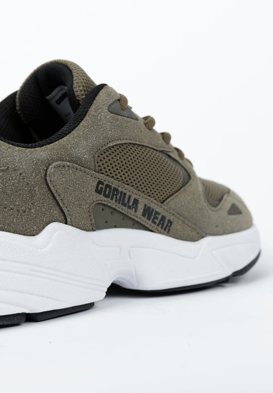 Newport  Sneakers– Refurbished