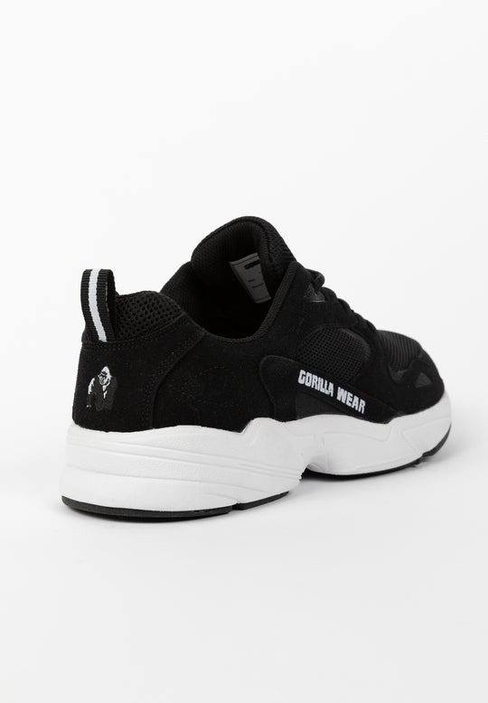 Newport  Sneakers– Refurbished